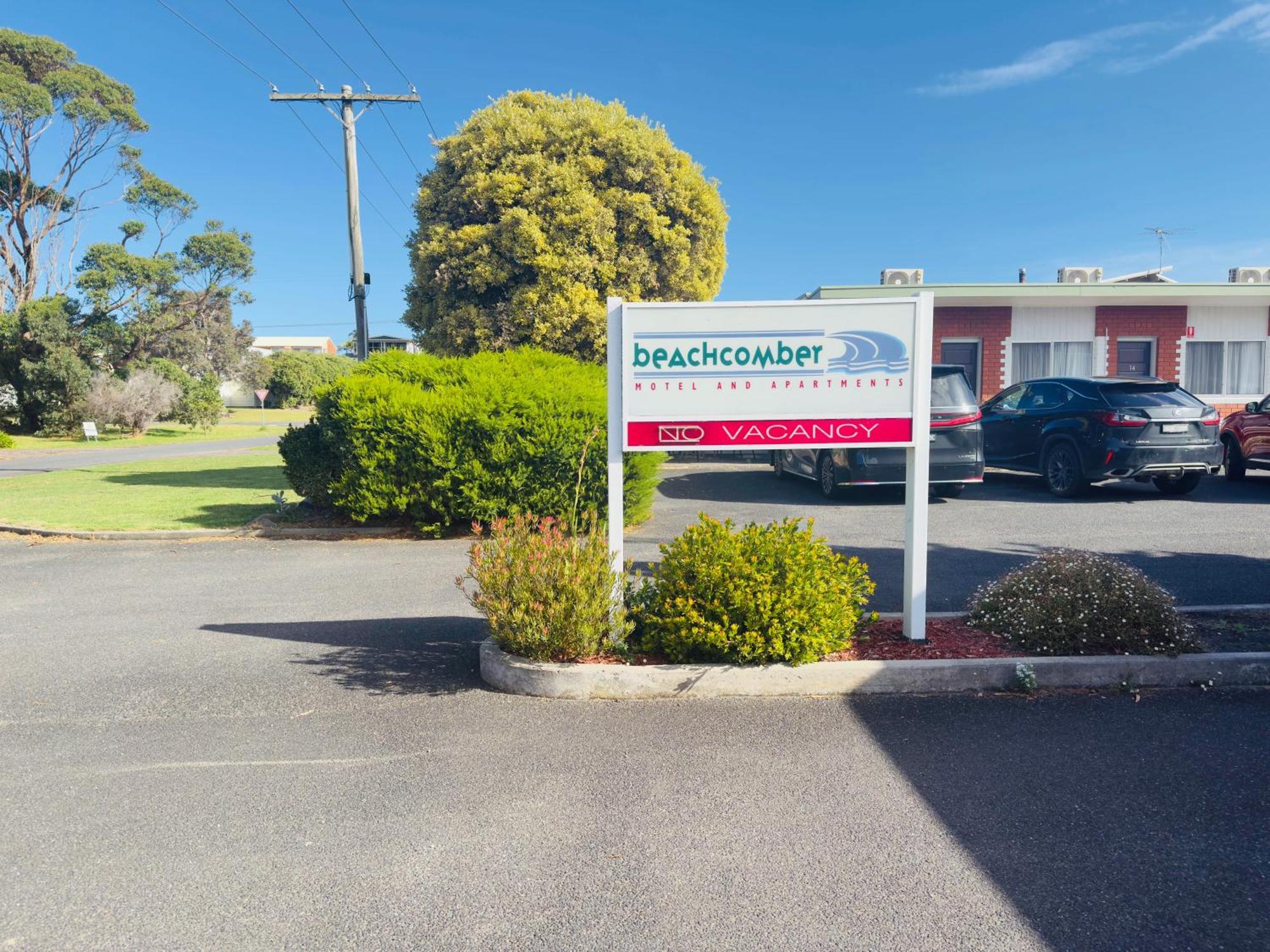 Beachcomber Motel & Apartments Apollo Bay Bagian luar foto